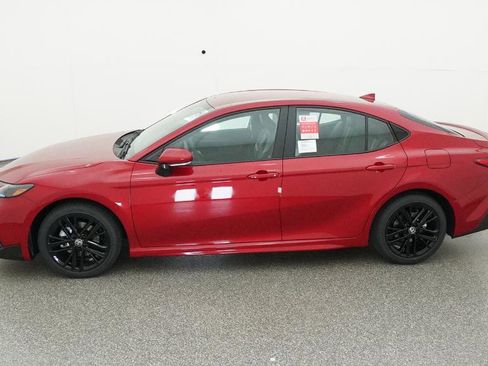 New 2026 Toyota Camry SE image 31