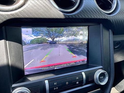 Used 2022 Ford Mustang Coupe w/ Equipment Group 101A RWD image 23