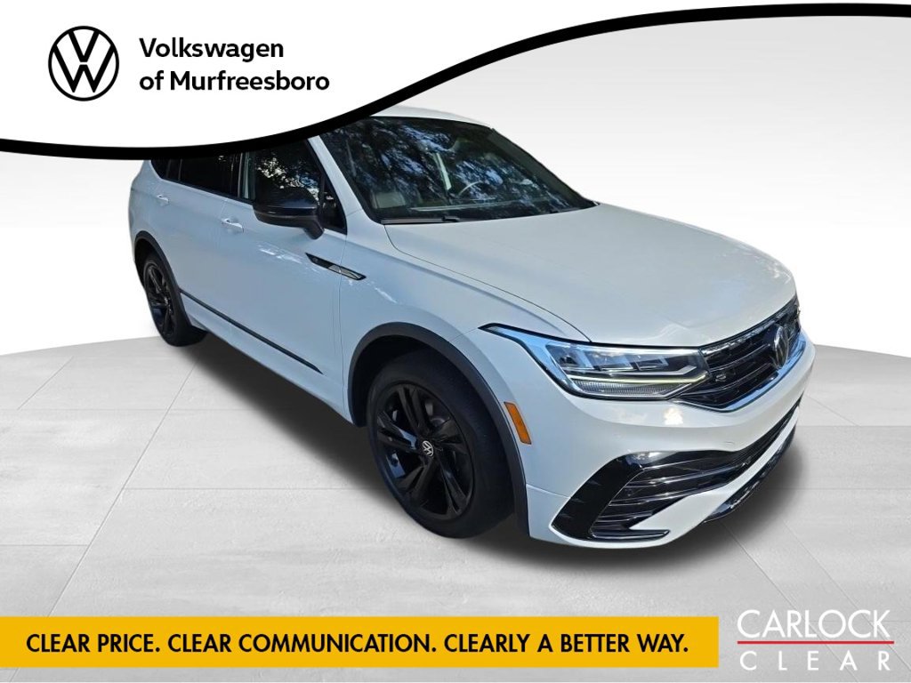 Used 2023 Volkswagen Tiguan SE R-Line FWD image 3