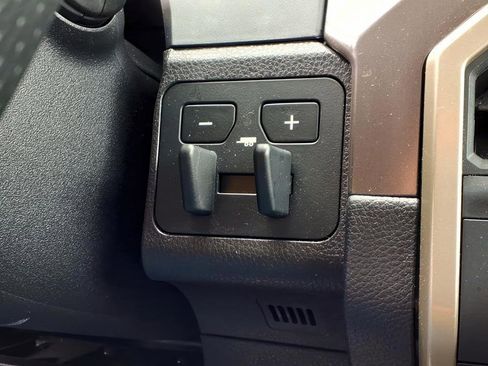 Certified 2024 Toyota Tacoma SR5 w/ SR5 Upgrade Package image 22