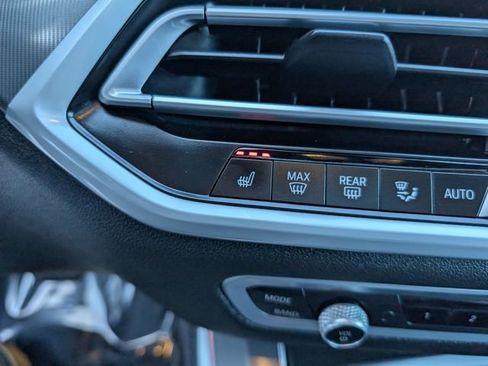 Used 2021 BMW X5 xDrive40i image 5