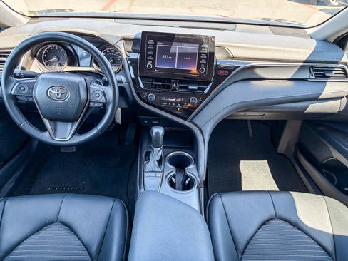 Used 2024 Toyota Camry SE FWD image 10