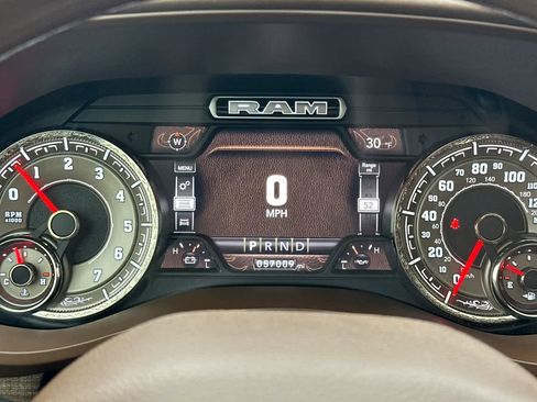 Used 2021 RAM 2500 Limited image 24