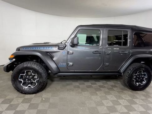 Used 2023 Jeep Wrangler Unlimited Rubicon 4xe w/ Cold Weather Group AWD/4WD image 12