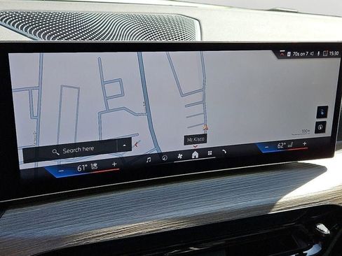 Used 2025 BMW i4 xDrive40i w/ Parking Assistance Package image 19