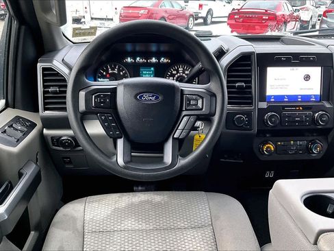 Used 2020 Ford F150 XLT image 5