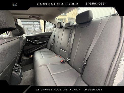 Used 2017 BMW 320i xDrive 320i xDrive Sedan 4D image 21