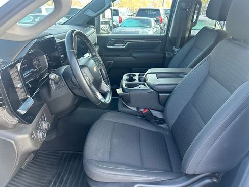 Used 2024 Chevrolet Silverado 3500 LT AWD/4WD image 26