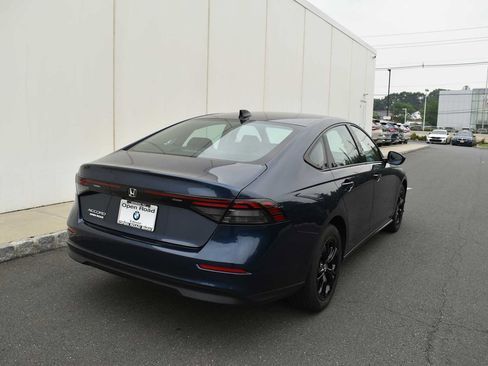 Used 2025 Honda Accord SE image 5