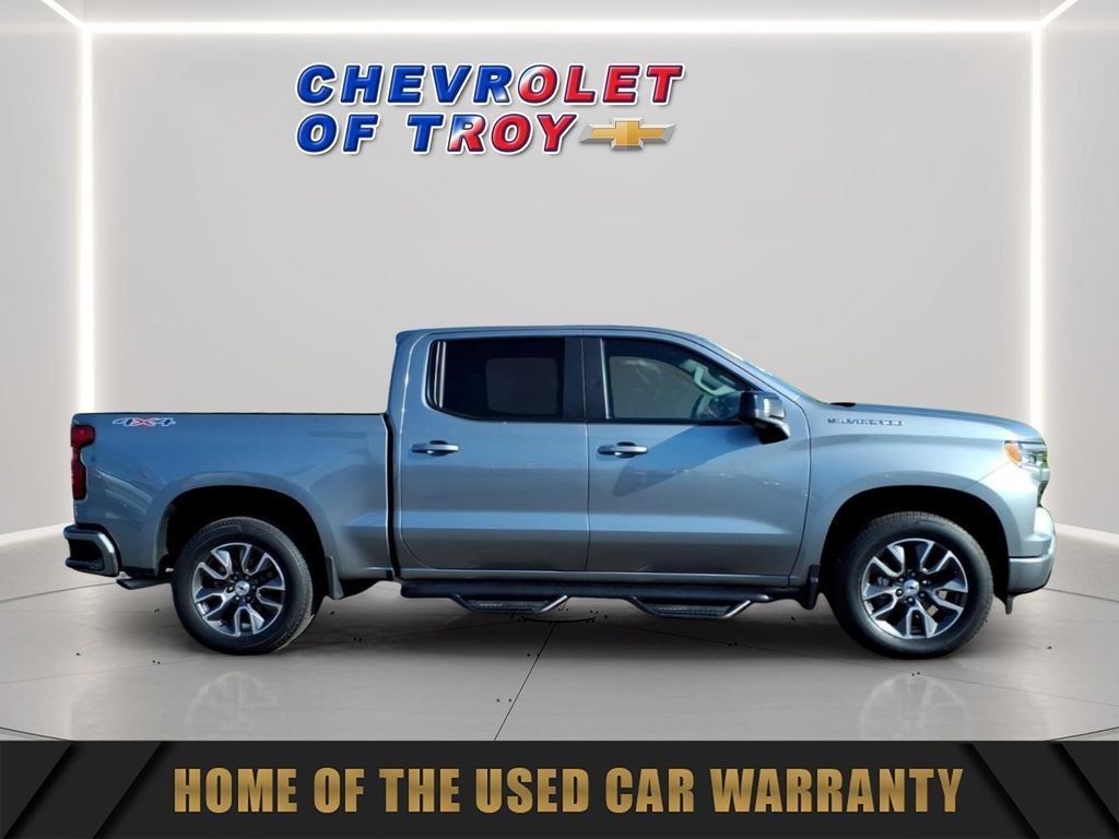 Used 2024 Chevrolet Silverado 1500 RST w/ Convenience Package II AWD/4WD image 10