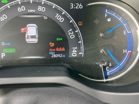 Used 2022 Toyota RAV4 Limited AWD/4WD image 12