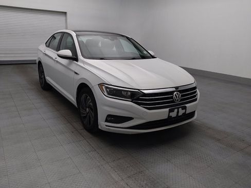 Used 2019 Volkswagen Jetta SEL Premium FWD image 13