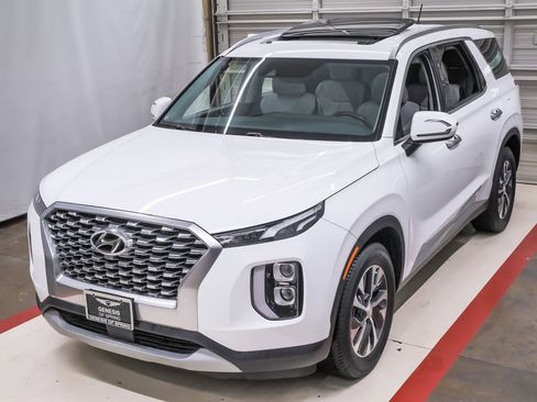 Used 2020 Hyundai Palisade SEL FWD image 1