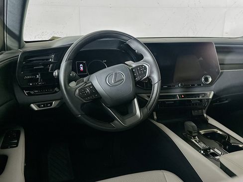 Used 2024 Lexus RX 350 Premium w/ Accessory Package (Z1) image 18