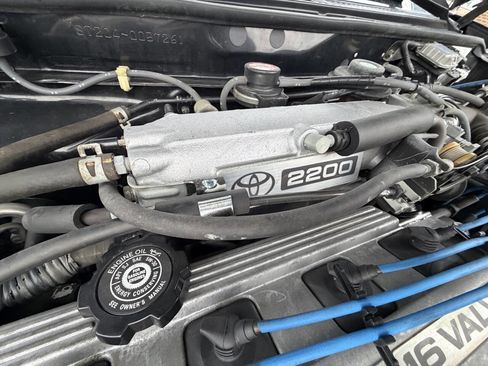 Used 1999 Toyota Celica GT image 35