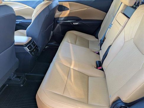 Certified 2025 Lexus RX 350 FWD image 18