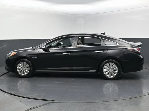 Used 2016 Hyundai Sonata SE image 8