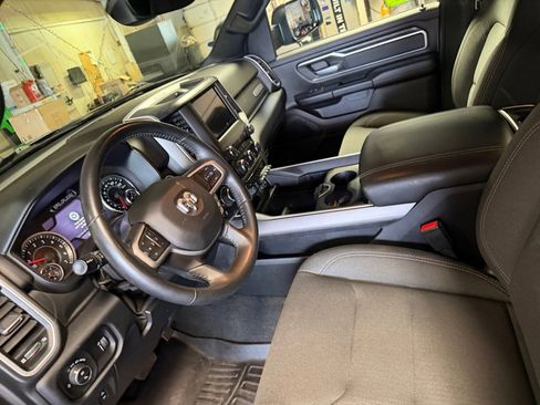 Used 2021 RAM 1500 Big Horn AWD/4WD image 34