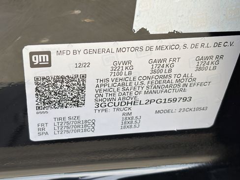 Used 2023 Chevrolet Silverado 1500 ZR2 w/ Technology Package image 30