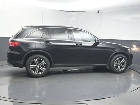 Used 2016 Mercedes-Benz GLC 300 4MATIC image 8
