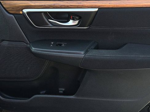 Used 2019 Honda CR-V EX image 25