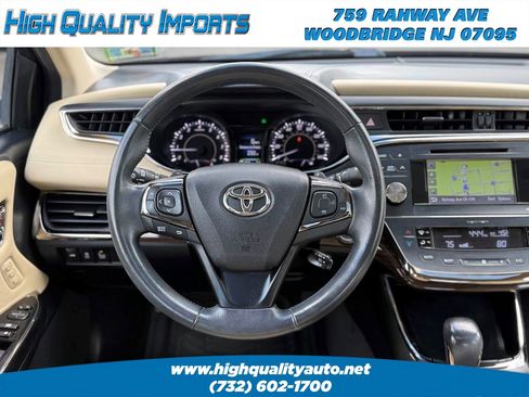 Used 2014 Toyota Avalon XLE Touring image 27