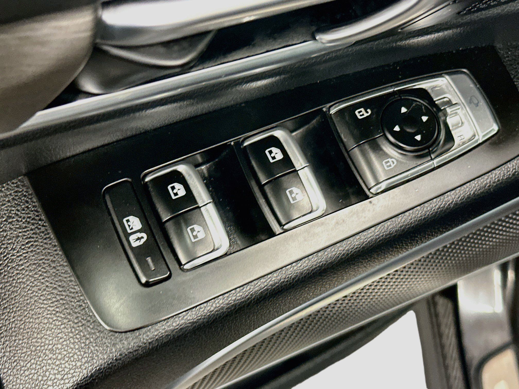 Used 2023 Kia Telluride SX Prestige X-Pro AWD/4WD image 15