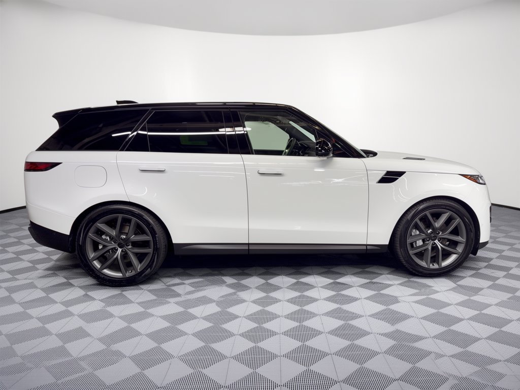 New 2026 Land Rover Range Rover Sport SE AWD/4WD image 8