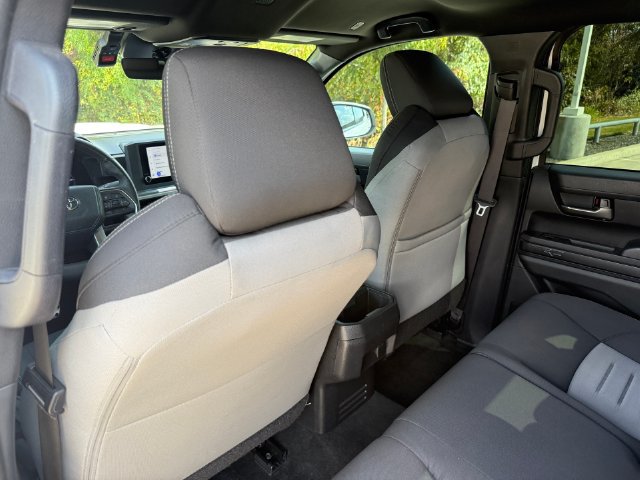 Used 2024 Toyota Tacoma TRD Sport AWD/4WD image 26