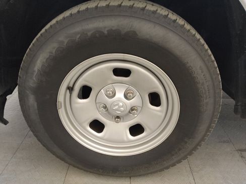 Used 2019 RAM 1500 Tradesman RWD image 31