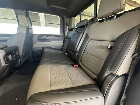 New 2026 Chevrolet Silverado 2500 ZR2 image 26