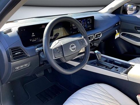 New 2026 Nissan Sentra SL image 7