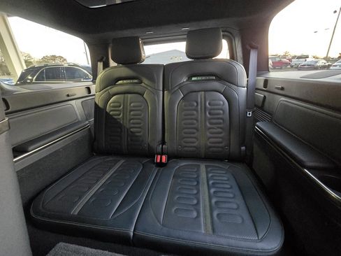 Used 2024 Rivian R1S Adventure image 16