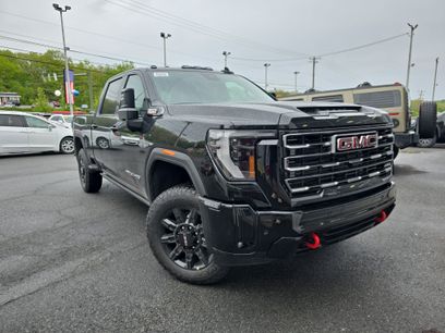 New 2026 GMC Sierra 2500 AT4 w/ AT4 Premium Plus Package