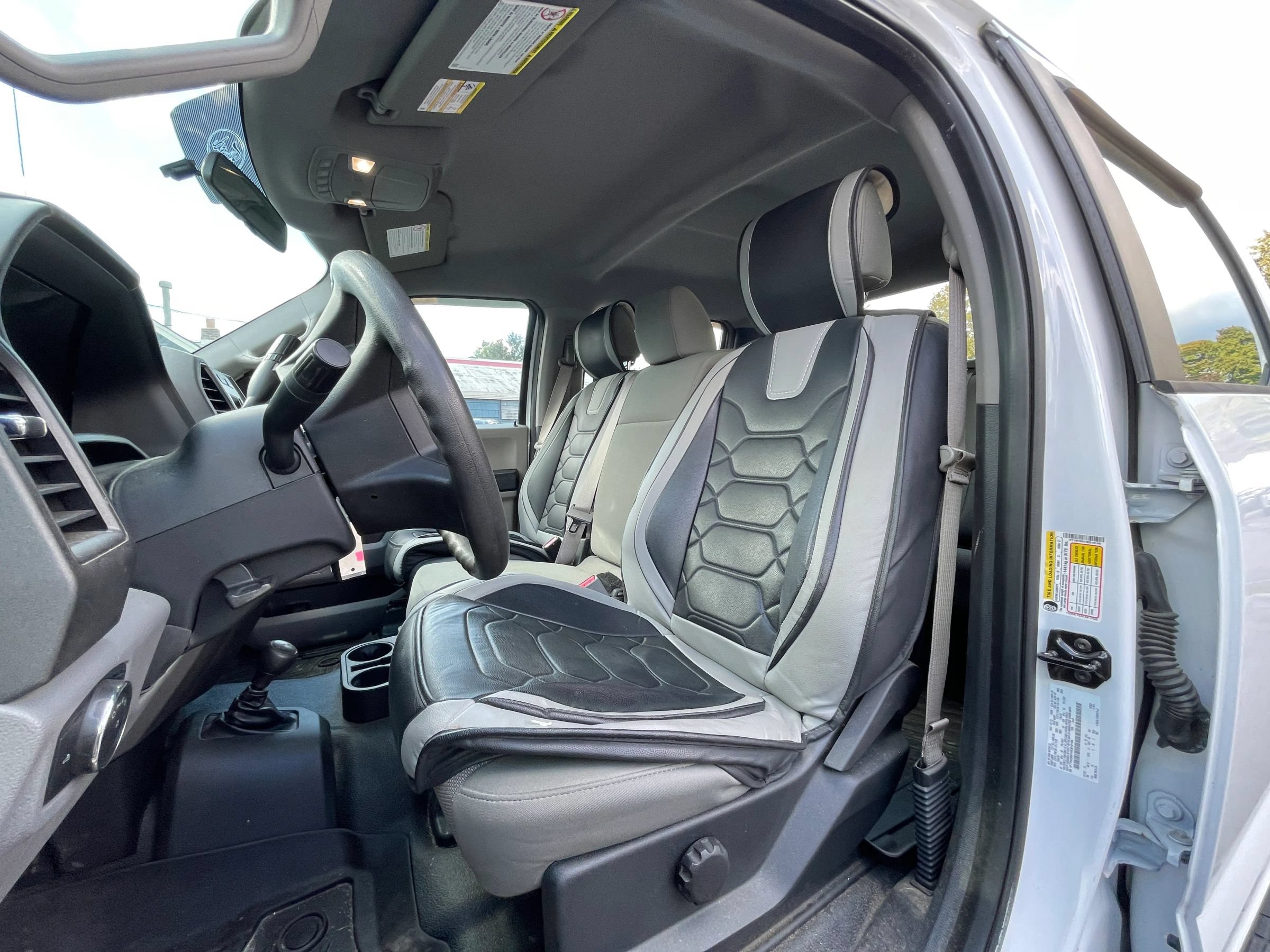 Used 2017 Ford F250 XL w/ STX Appearance Package AWD/4WD image 11