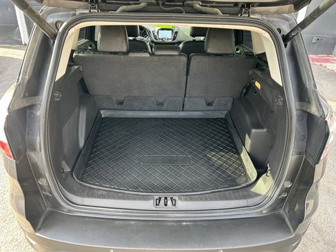 Used 2017 Ford Escape Titanium AWD/4WD image 15