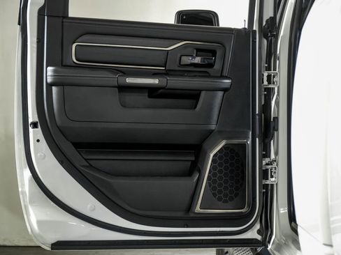 Used 2023 RAM 2500 Limited w/ Night Edition image 37