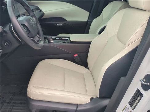 Used 2024 Lexus RX 350 FWD w/ Technology Package image 15