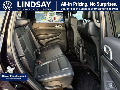 Used 2019 Jeep Grand Cherokee Limited AWD/4WD image 13