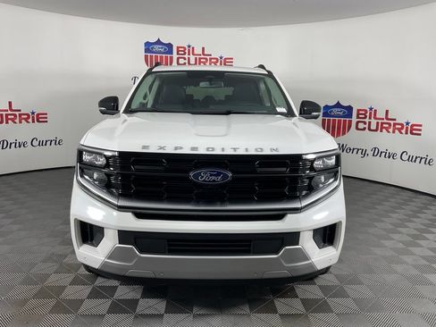 New 2026 Ford Expedition Platinum w/ Driver's Package AWD/4WD image 8