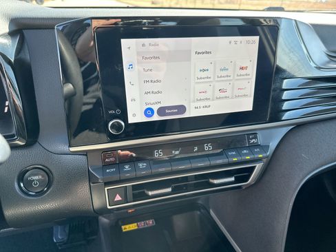 Used 2025 Toyota Camry LE image 16