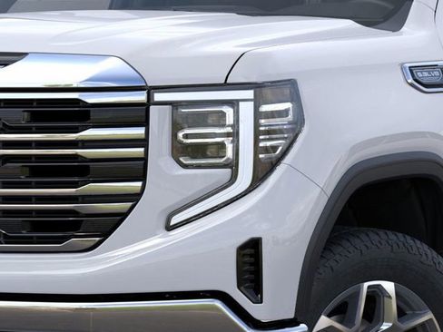 New 2026 GMC Sierra 1500 SLT AWD/4WD image 10