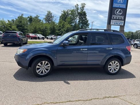 Used 2012 Subaru Forester 2.5X Premium AWD/4WD image 13