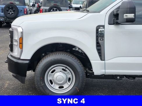 New 2026 Ford F250 XL w/ XL Driver Assist Package RWD image 9