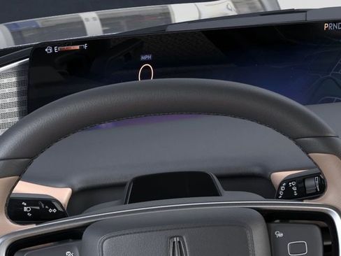 New 2025 Lincoln Navigator L Black Label AWD/4WD image 13
