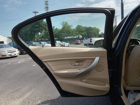 Used 2012 BMW 328i Sedan image 16