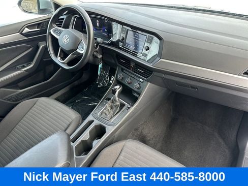 Used 2024 Volkswagen Jetta S image 11