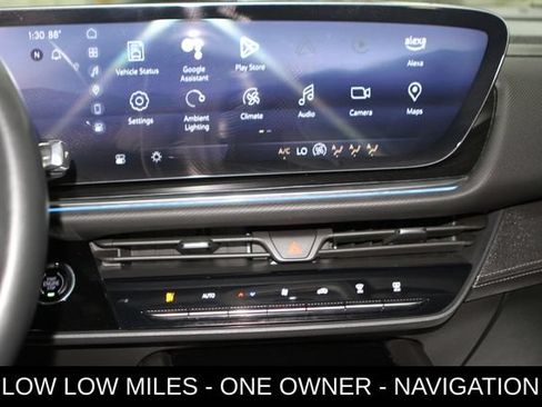 Used 2024 Buick Envision Preferred AWD/4WD image 19