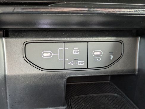 Certified 2025 Kia Sorento SX Prestige AWD/4WD image 27