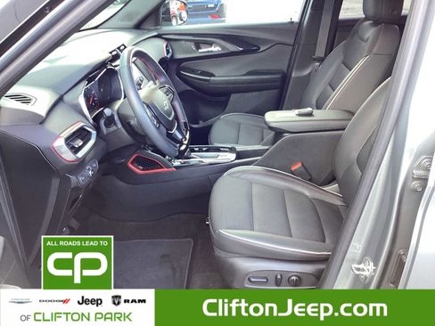 Used 2023 Chevrolet TrailBlazer RS image 7